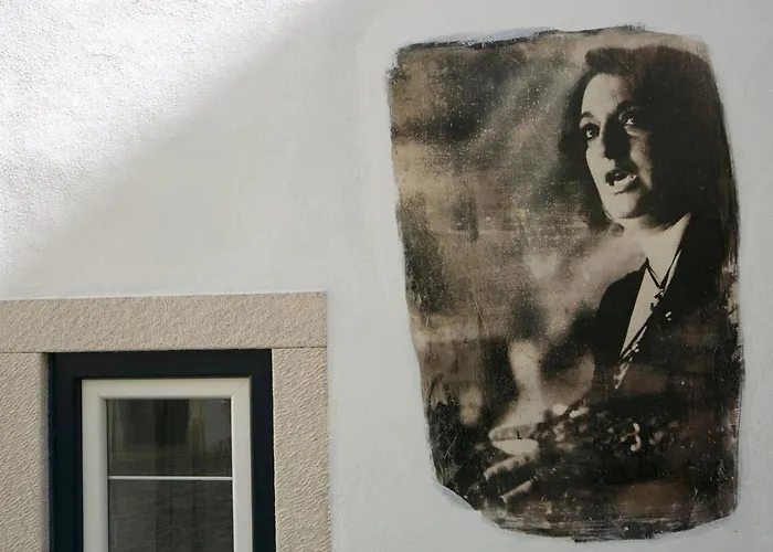 Apartment Central Cozy & Near The Subway Lisbon